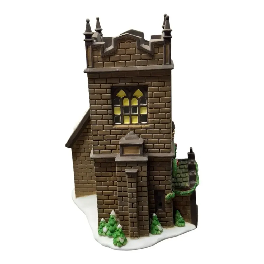 Department 56 Dickens Village Sadbury Church #58332 Lighted Building 1997